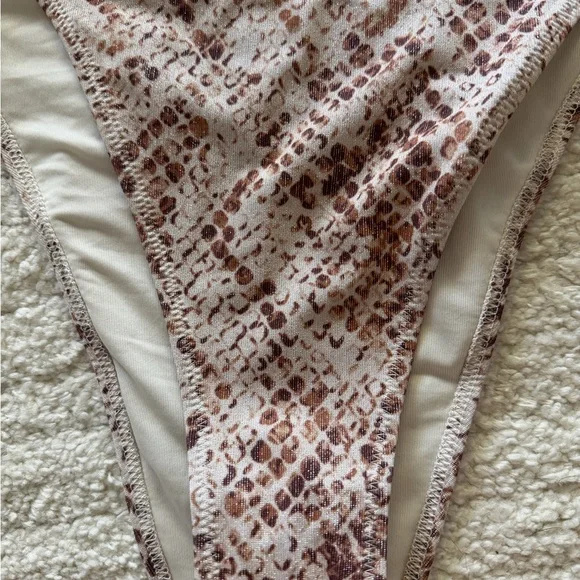 aerie Beige and Brown Leopard-Print Bikini Bottom - Picture 2 of 7